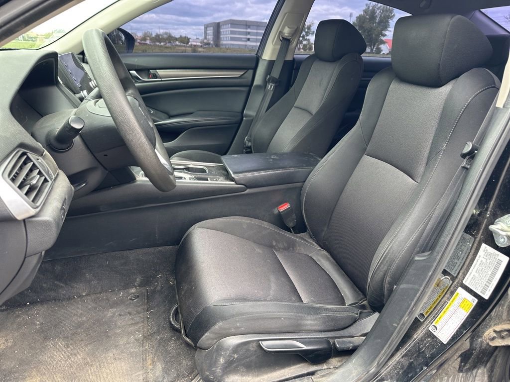 Used 2018 Honda Accord LX image 14