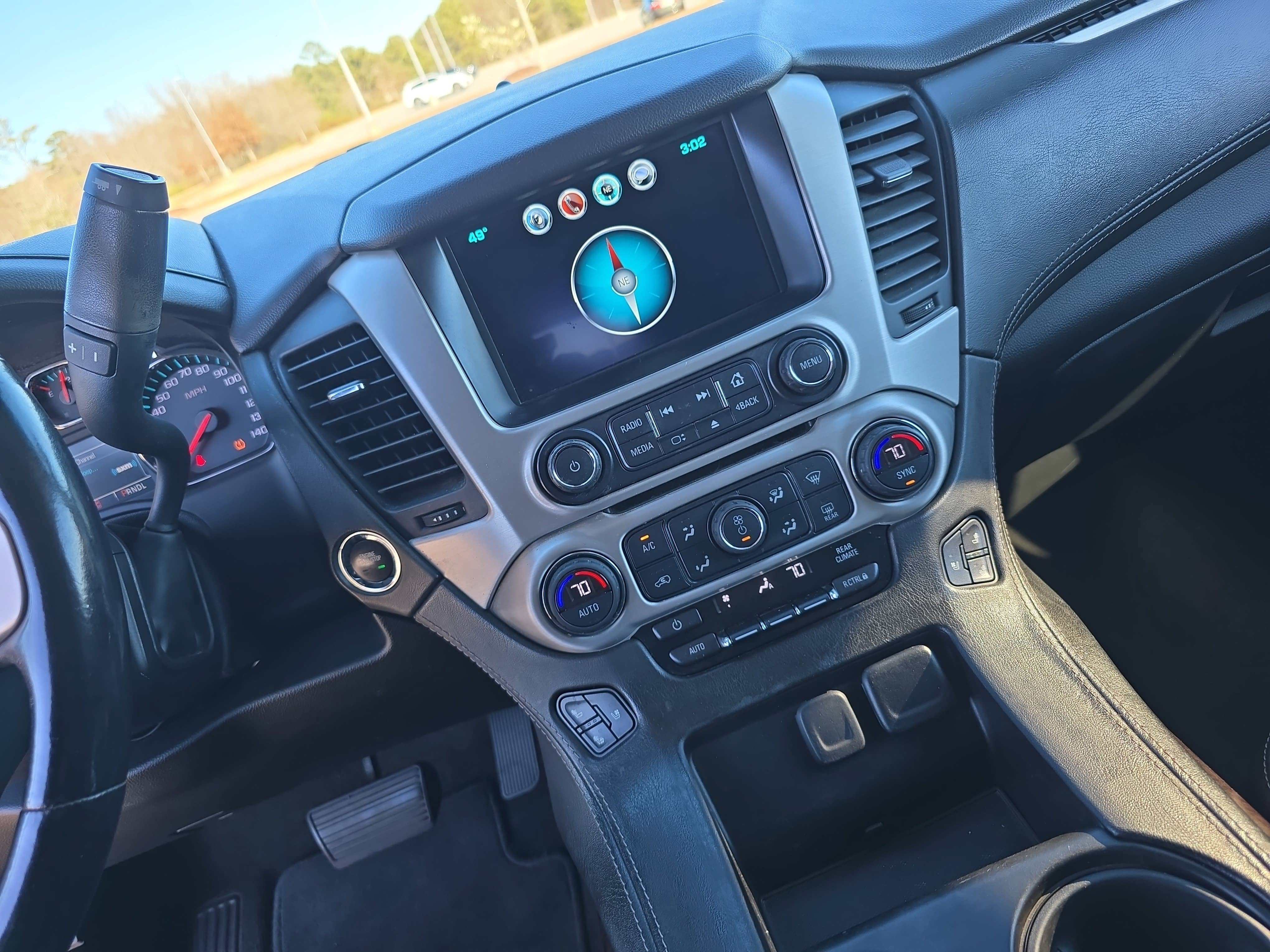 Used 2019 GMC Yukon SLT image 27