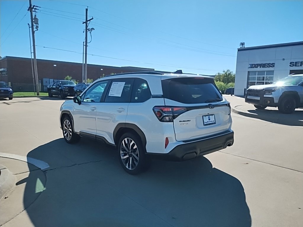 Used 2026 Subaru Forester Touring AWD/4WD image 7