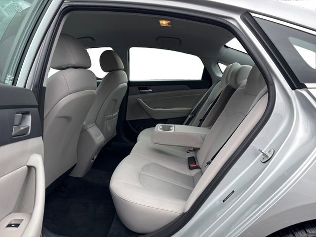 Used 2018 Hyundai Sonata SEL FWD image 11
