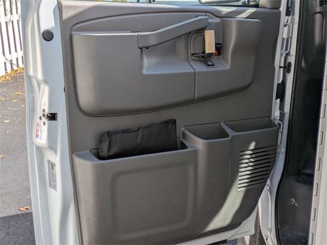 New 2025 Chevrolet Express 3500 w/ Power Convenience Package image 11