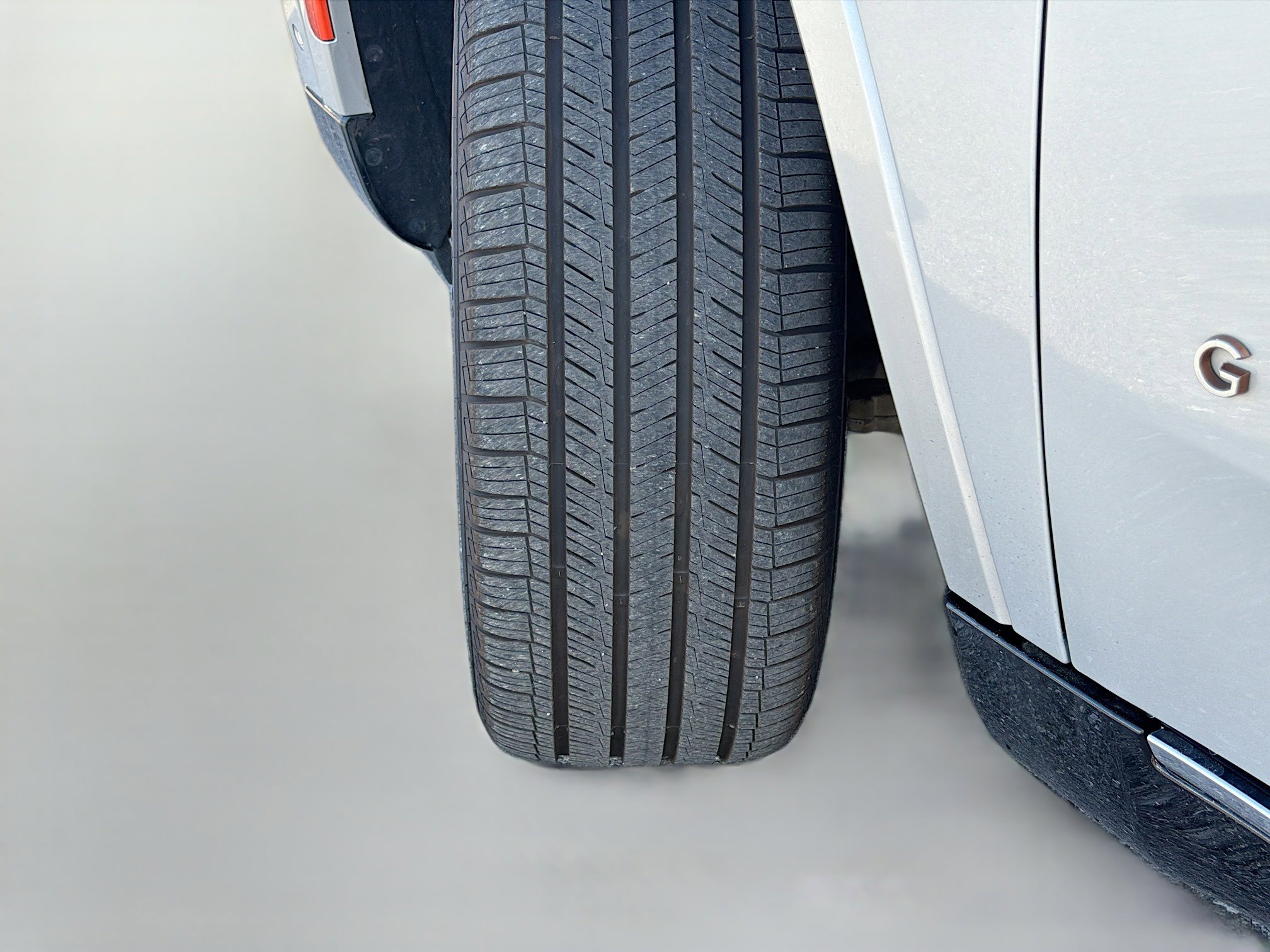 Used 2024 Jeep Grand Wagoneer L Series III image 45