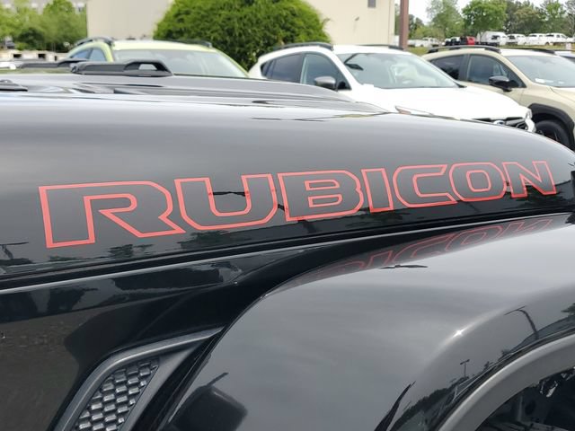 Used 2023 Jeep Wrangler Rubicon w/ Cold Weather Group AWD/4WD image 9