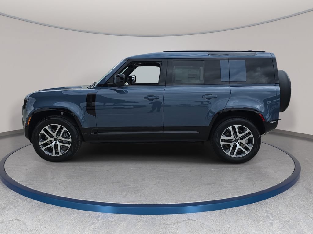 New 2026 Land Rover Defender 110 X-Dynamic SE AWD/4WD image 8