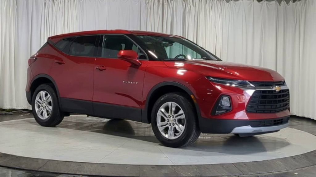 Used 2020 Chevrolet Blazer LT image 3