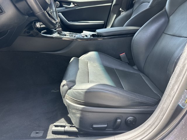 Used 2019 Kia Stinger Premium RWD image 10