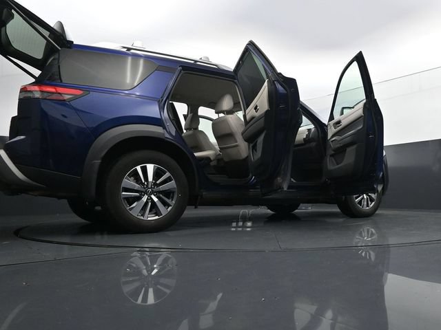 Used 2023 Nissan Pathfinder SL FWD image 51