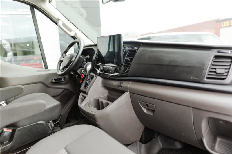 Used 2024 Ford Transit 350 XLT image 29