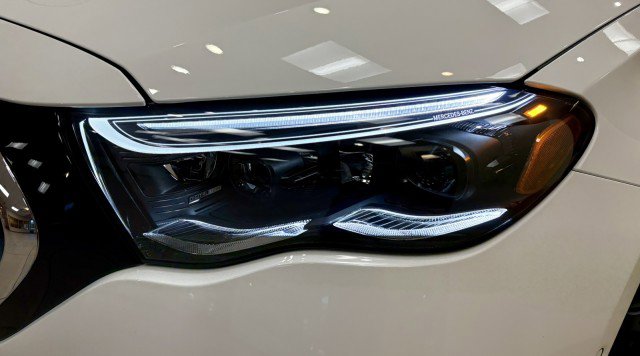 New 2026 Mercedes-Benz E 53 AMG e 4MATIC Sedan image 4