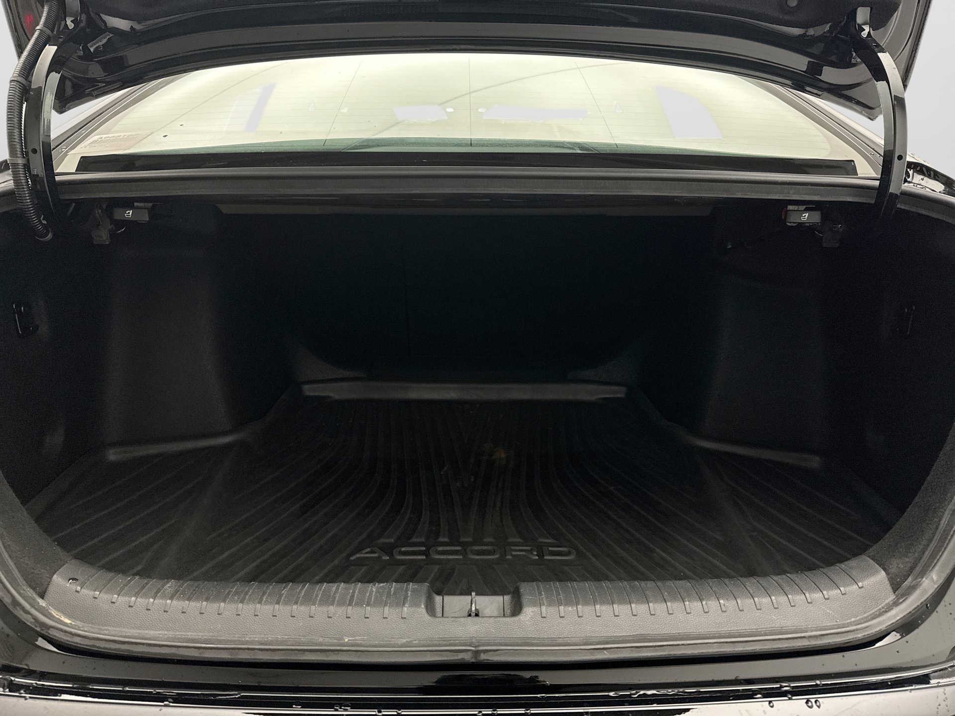 Used 2024 Honda Accord Touring image 20