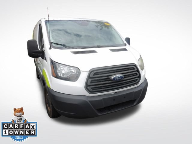 Used 2016 Ford Transit 150 130 Low Roof RWD image 2