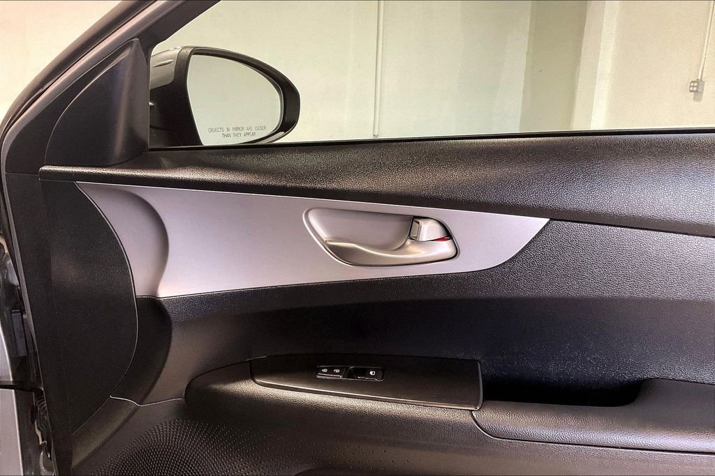 Used 2024 Kia Forte LXS image 21