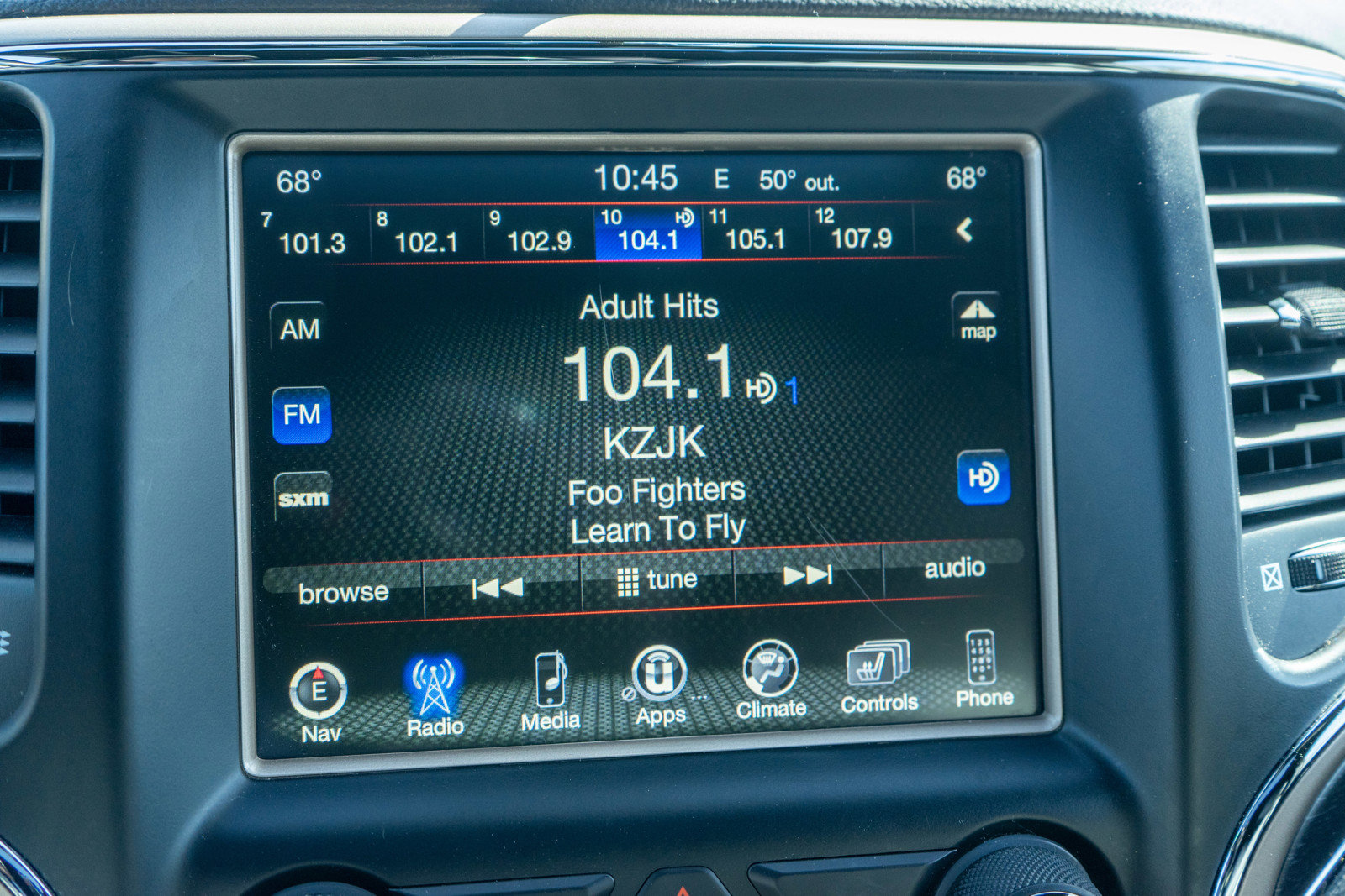 Used 2017 Jeep Grand Cherokee Limited w/ Trailer Tow Group IV image 17