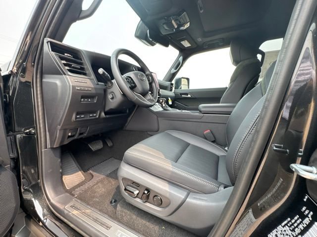 New 2026 Lexus GX 550 AWD/4WD image 30