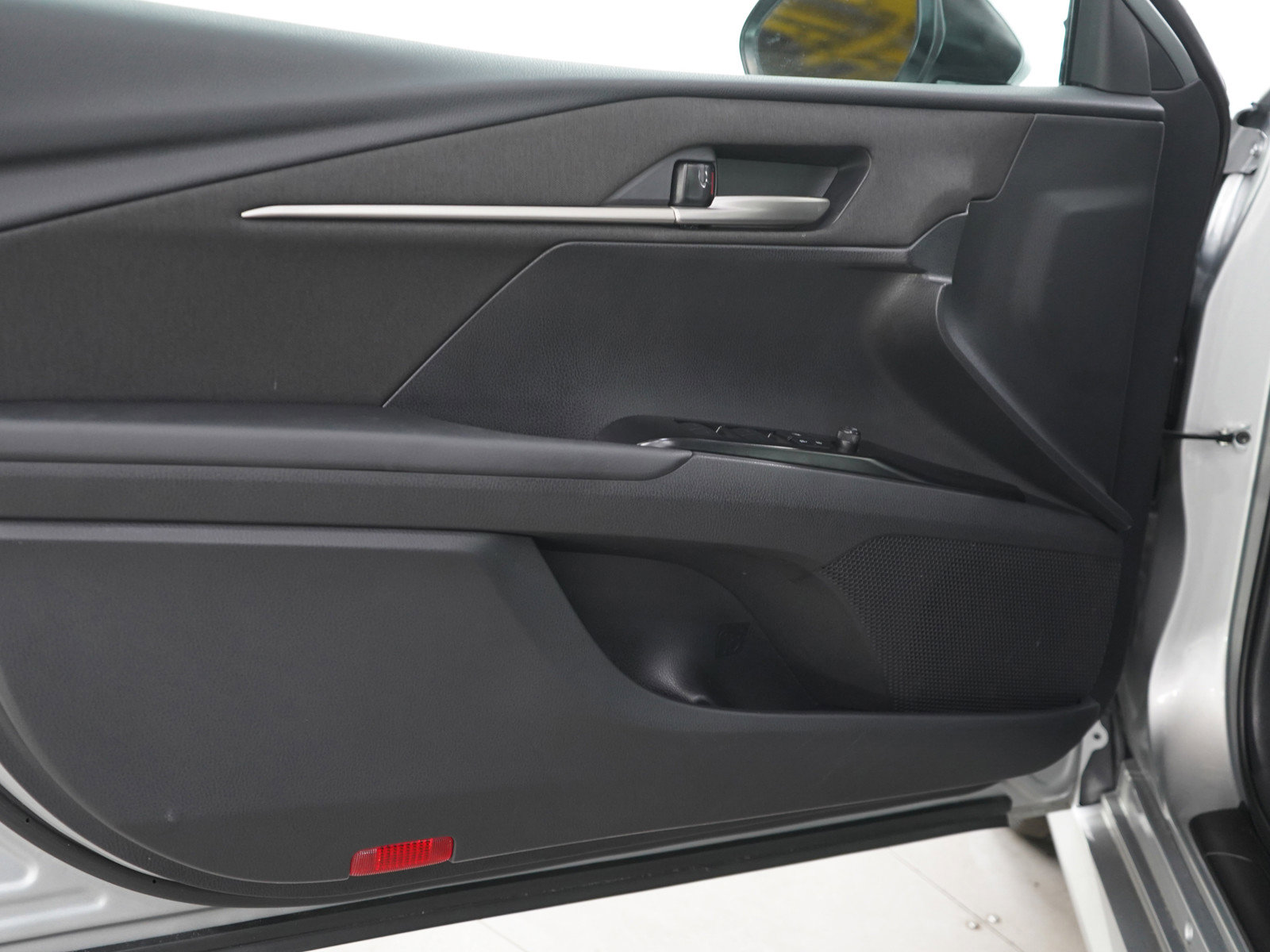 Used 2026 Toyota Camry LE FWD image 17