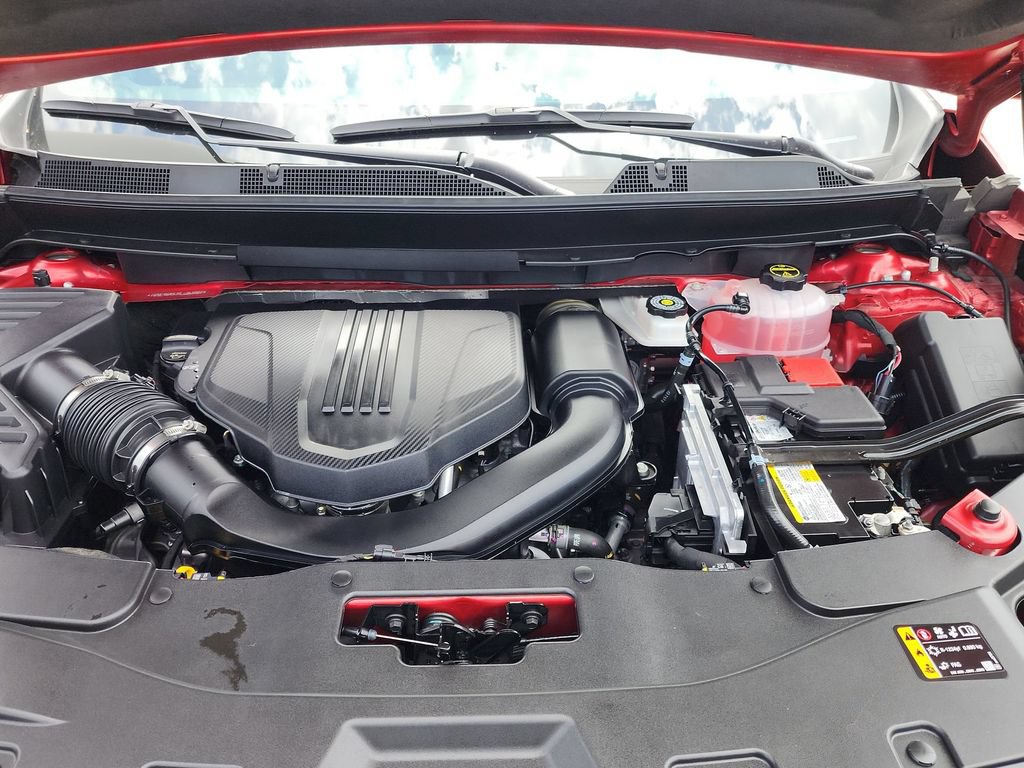 Used 2025 Chevrolet Traverse LT FWD image 26
