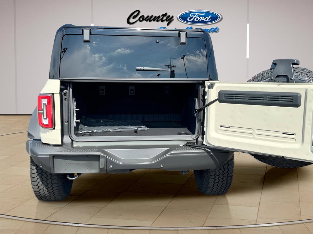 New 2025 Ford Bronco Badlands AWD/4WD image 42
