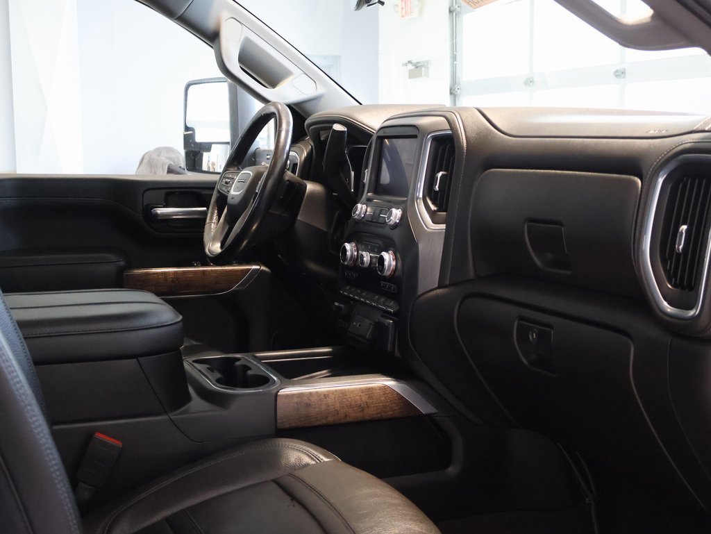 Certified 2023 GMC Sierra 3500 Denali w/ Denali Ultimate Package image 42