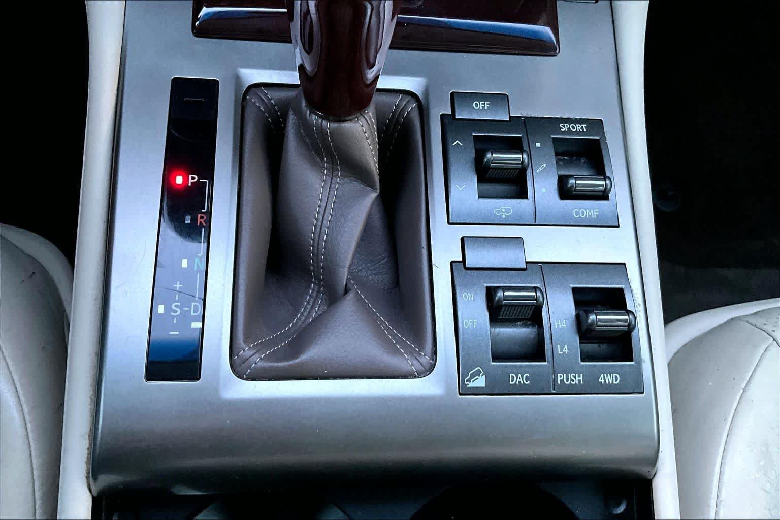 Used 2014 Lexus GX 460 Luxury AWD/4WD image 14