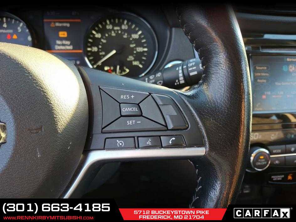 Used 2020 Nissan Rogue Sport SV w/ All-Weather Package image 40