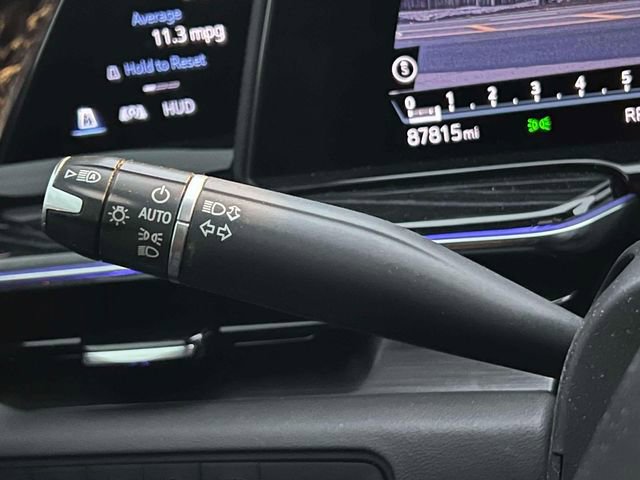 Used 2022 Cadillac Escalade ESV Sport w/ LPO, ONYX Package image 25