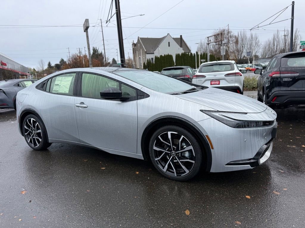 New 2026 Toyota Prius Plug-In Hybrid FWD image 11
