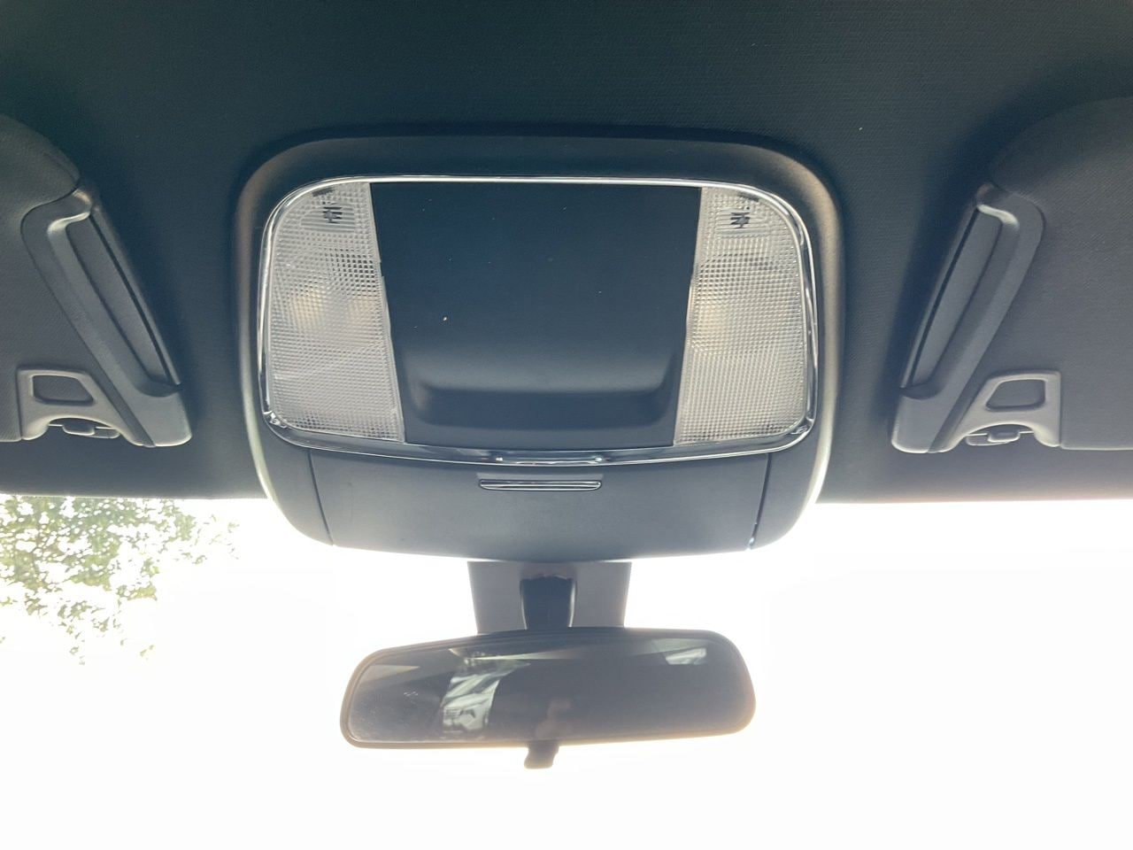 Used 2023 Dodge Charger SXT RWD image 14