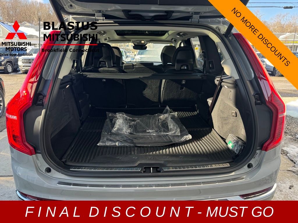 Used 2025 Volvo XC90 B6 Ultra w/ Protection Package Premier image 20