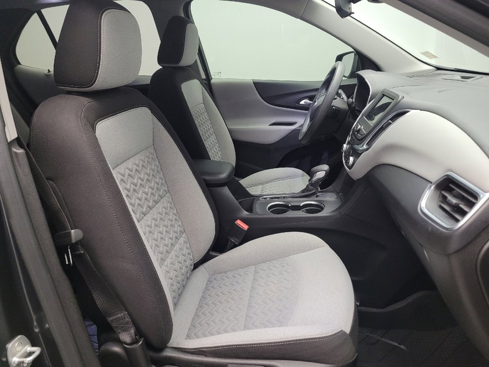 Used 2022 Chevrolet Equinox LS w/ LS Convenience Package image 21
