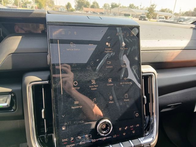 New 2026 GMC Yukon XL Denali w/ Sun & Power Step Package image 28
