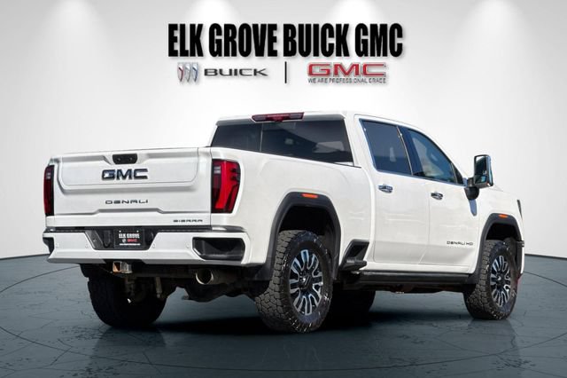 Used 2025 GMC Sierra 2500 Denali Ultimate AWD/4WD image 4