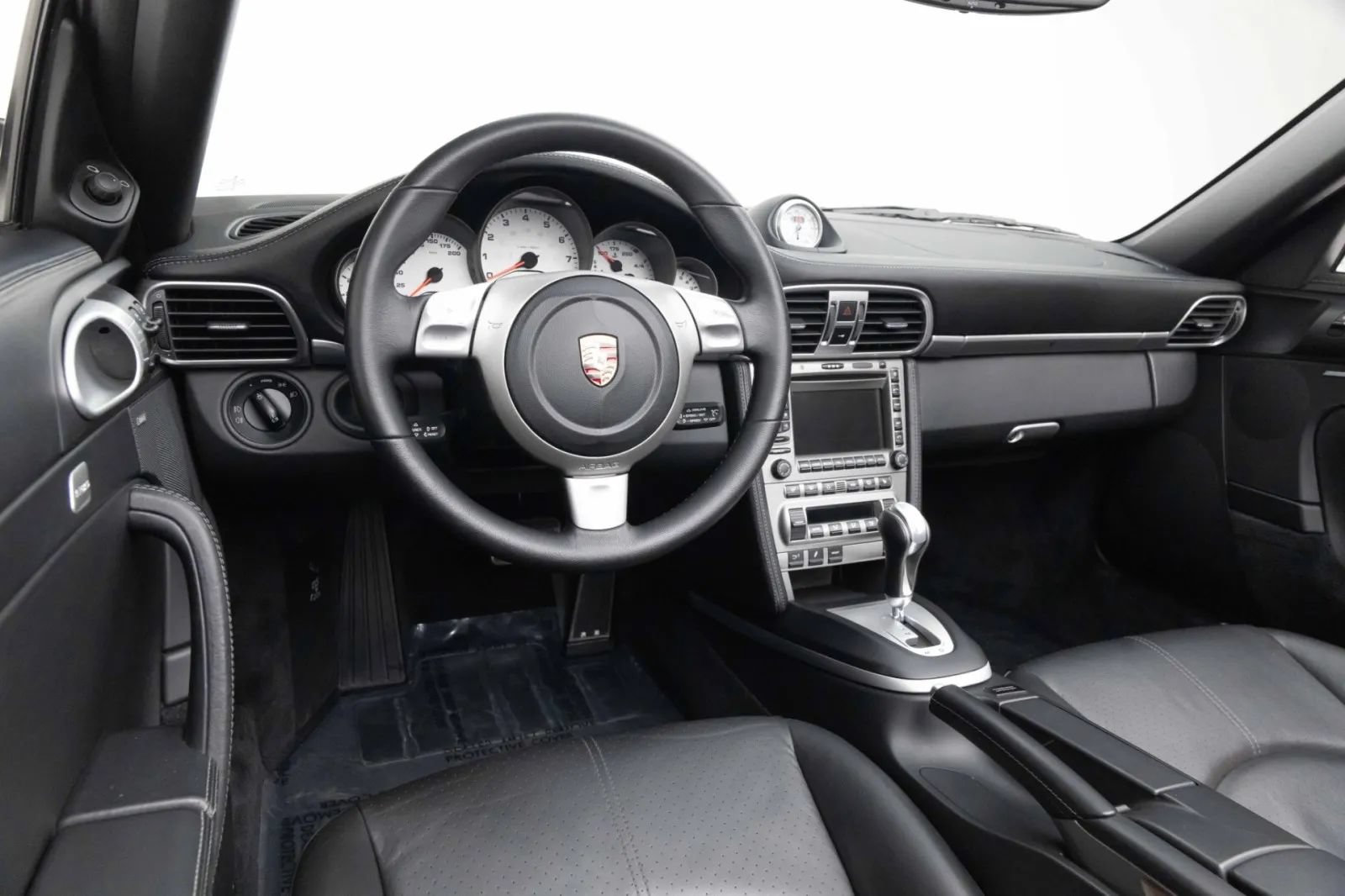 Used 2006 Porsche 911 Carrera S RWD image 6
