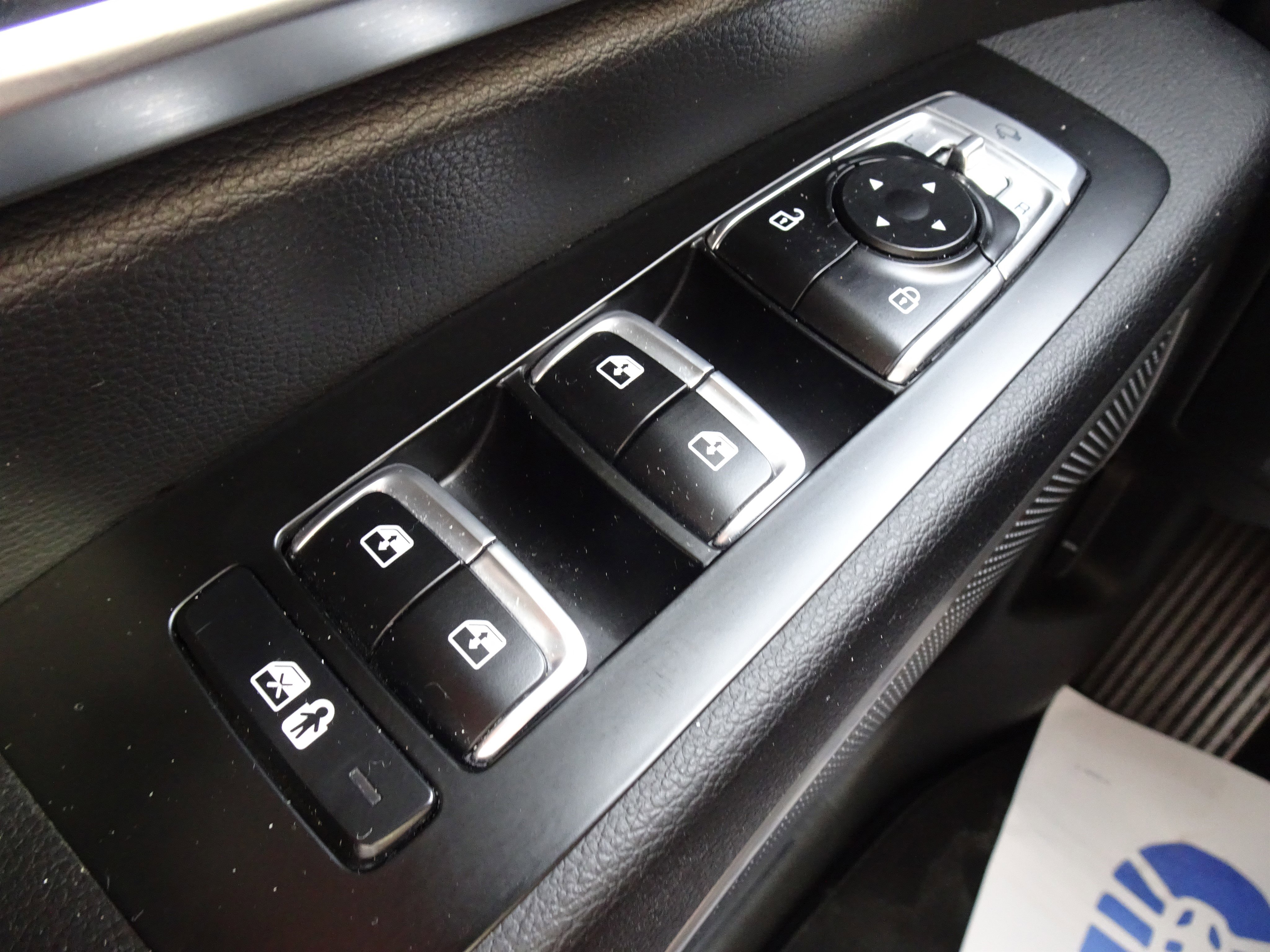 Used 2022 Kia Telluride EX w/ EX Premium Package image 23