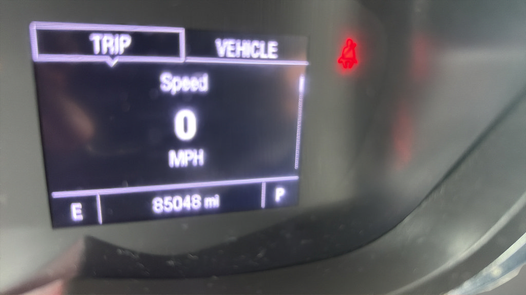 Used 2020 Chevrolet Trax LT w/ LT Convenience Package AWD/4WD image 10