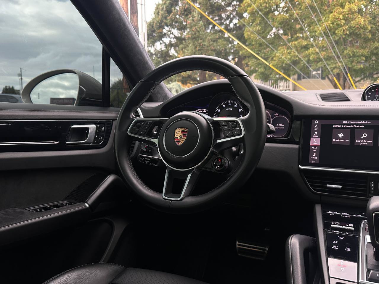 Used 2021 Porsche Cayenne GTS AWD/4WD image 43