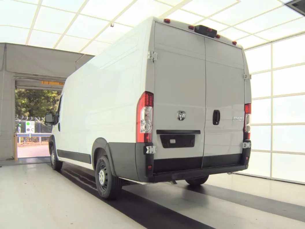 Used 2023 RAM ProMaster 3500 w/ Driver Convenience Group FWD image 2
