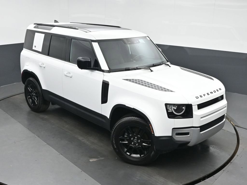 Used 2023 Land Rover Defender 110 S image 35