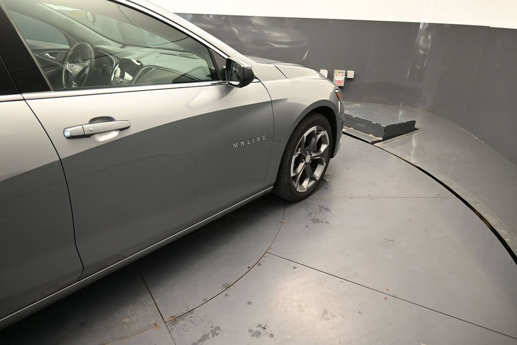 Used 2024 Chevrolet Malibu LT FWD image 22