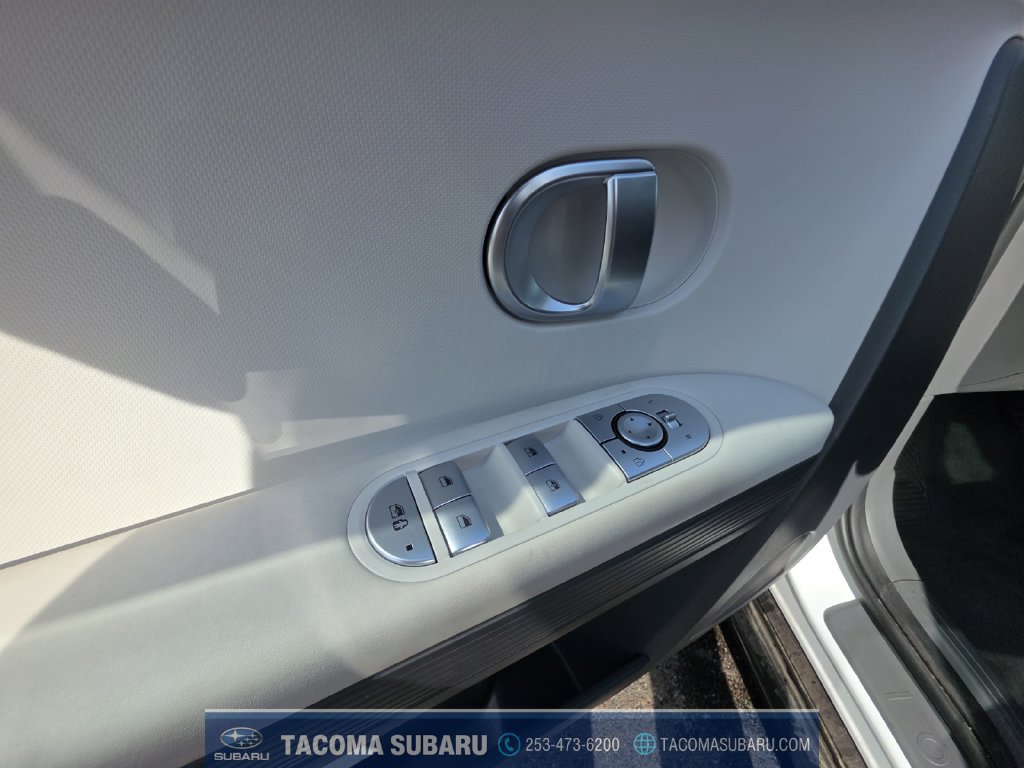 Used 2024 Hyundai Ioniq 5 SEL AWD/4WD image 11