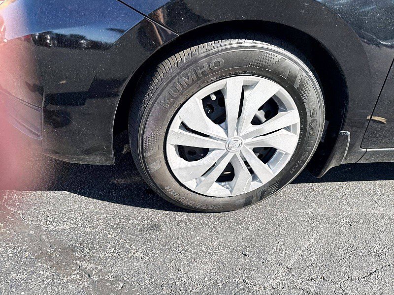 Used 2024 Nissan Versa S w/ Trunk Package FWD image 23