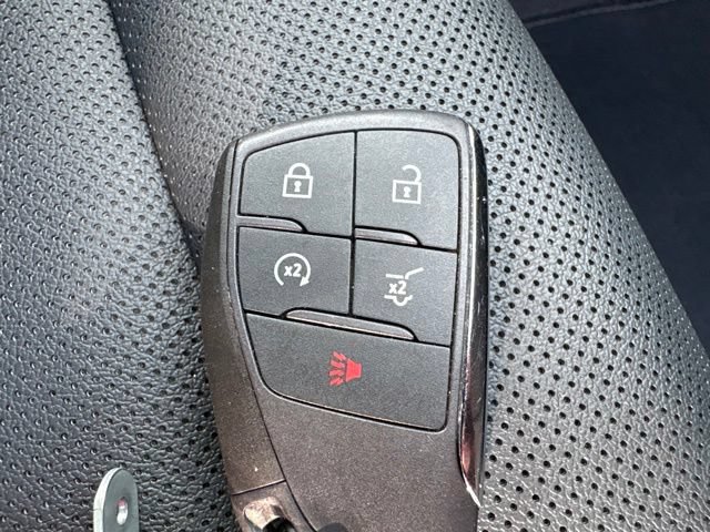 Used 2024 Chevrolet Blazer EV LT AWD/4WD image 38