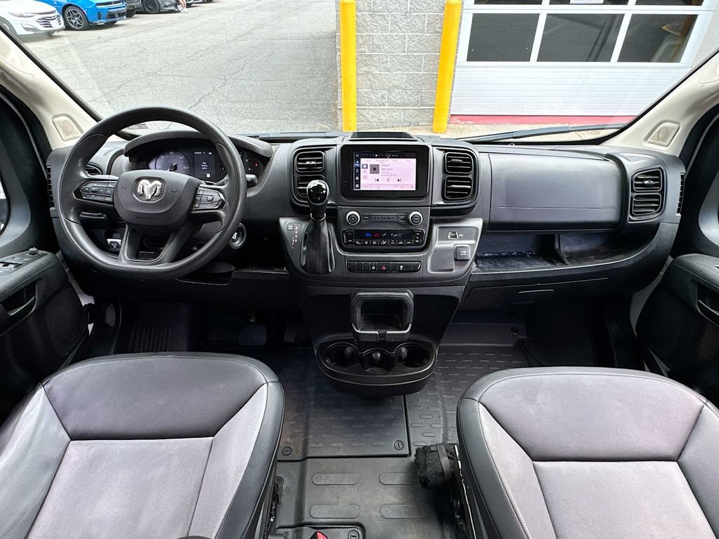 Used 2025 RAM ProMaster 2500 w/ Convenience Group FWD image 24