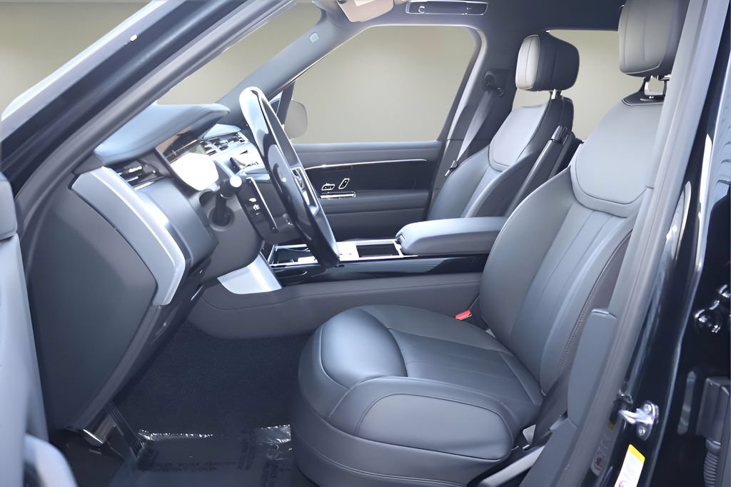 New 2026 Land Rover Range Rover SE AWD/4WD image 11
