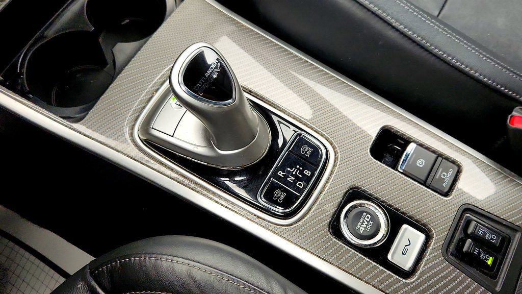 Used 2019 Mitsubishi Outlander GT image 17