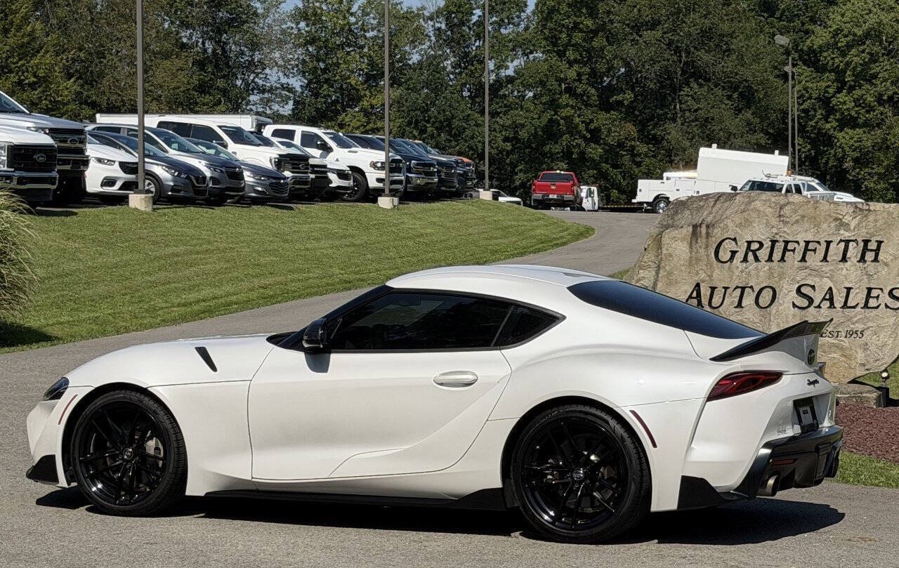 Used 2021 Toyota Supra RWD image 3