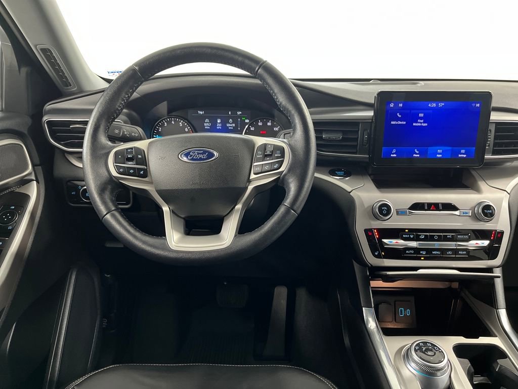 Used 2023 Ford Explorer XLT w/ Equipment Group 202A image 15