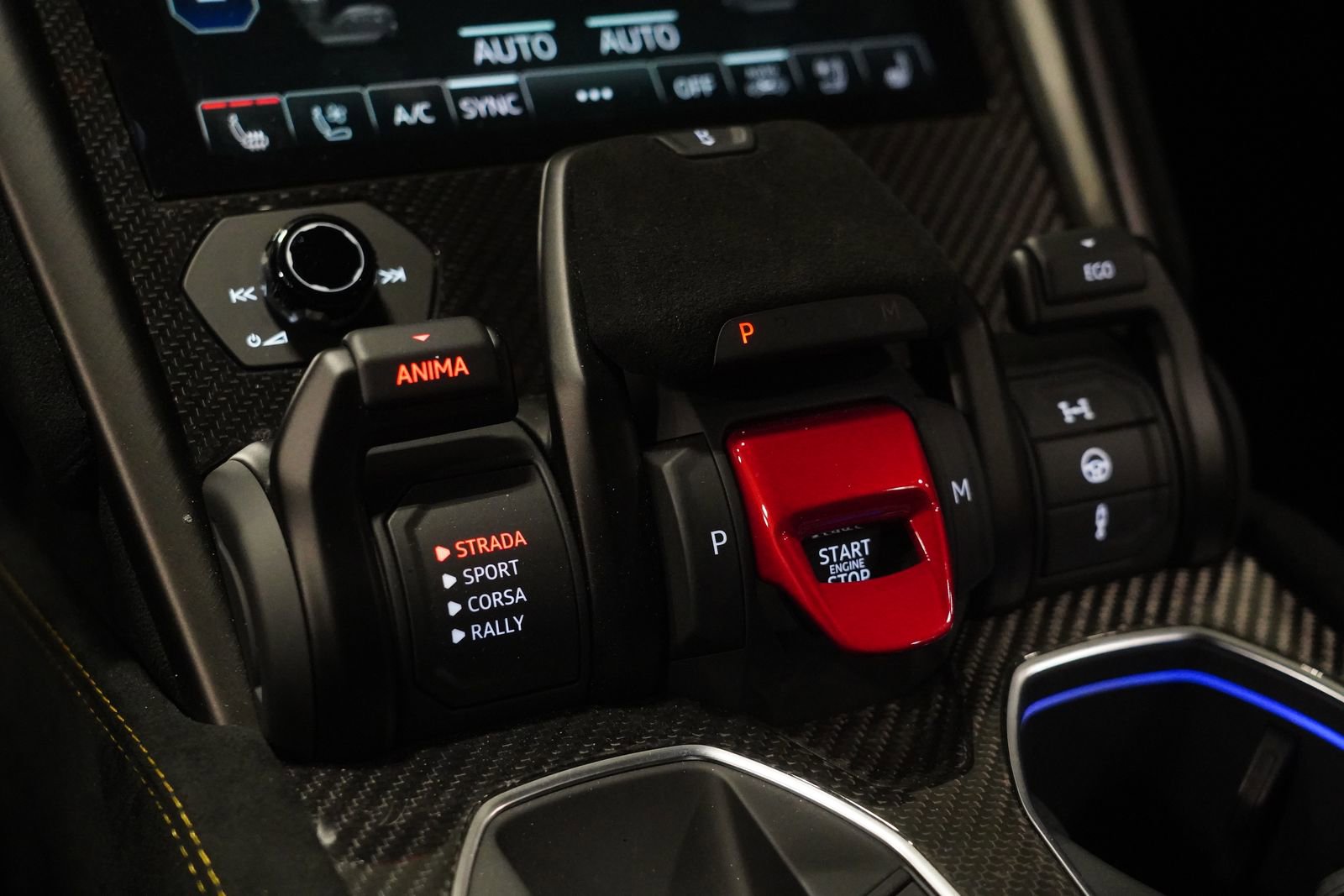 Used 2024 Lamborghini Urus Performante image 27