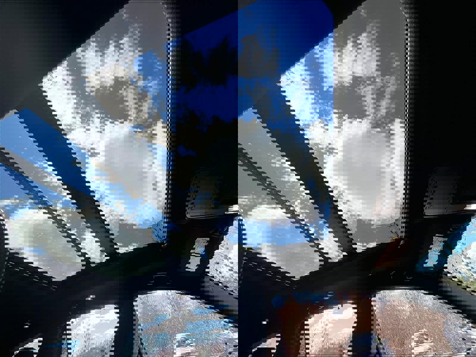 Used 2025 Honda Pilot TrailSport image 23