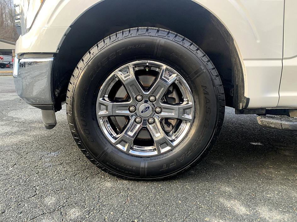 Used 2021 Ford F150 XLT w/ Equipment Group 302A High image 8