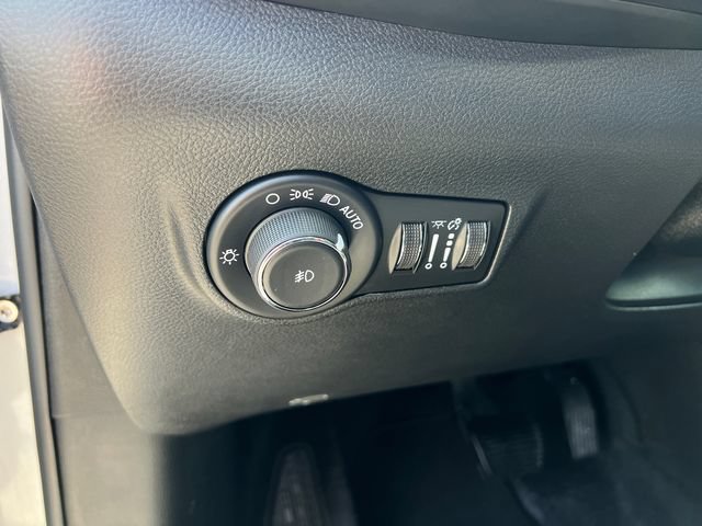 New 2026 Jeep Compass Latitude AWD/4WD image 13